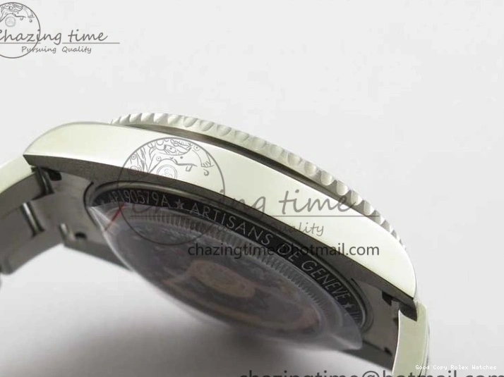 AAA Replica Watches WWF Edition Bezel Skeleton Best Durable Submariner SS 2925 116660 Andrea Carbon on SA Pirlo 0103